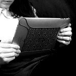 /media/picture/thumb/2011/05/13/Baoz/wrap-proto5-in-hand_sm-bw_size_410.jpg