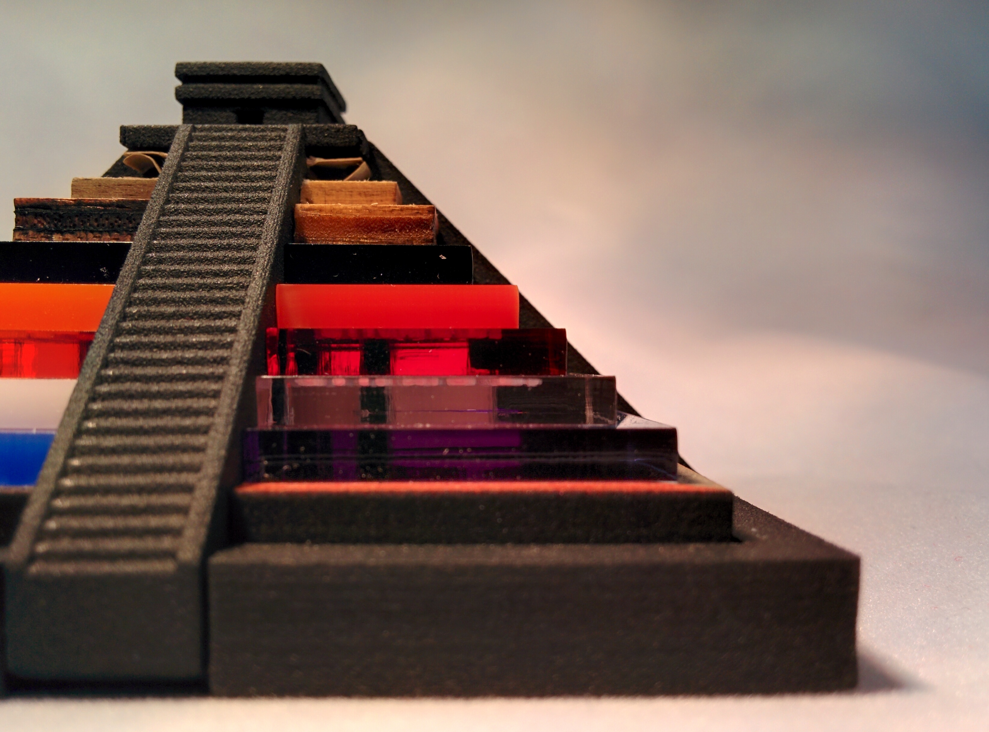 Gagnez une magnifique Pyramide découpée au laser