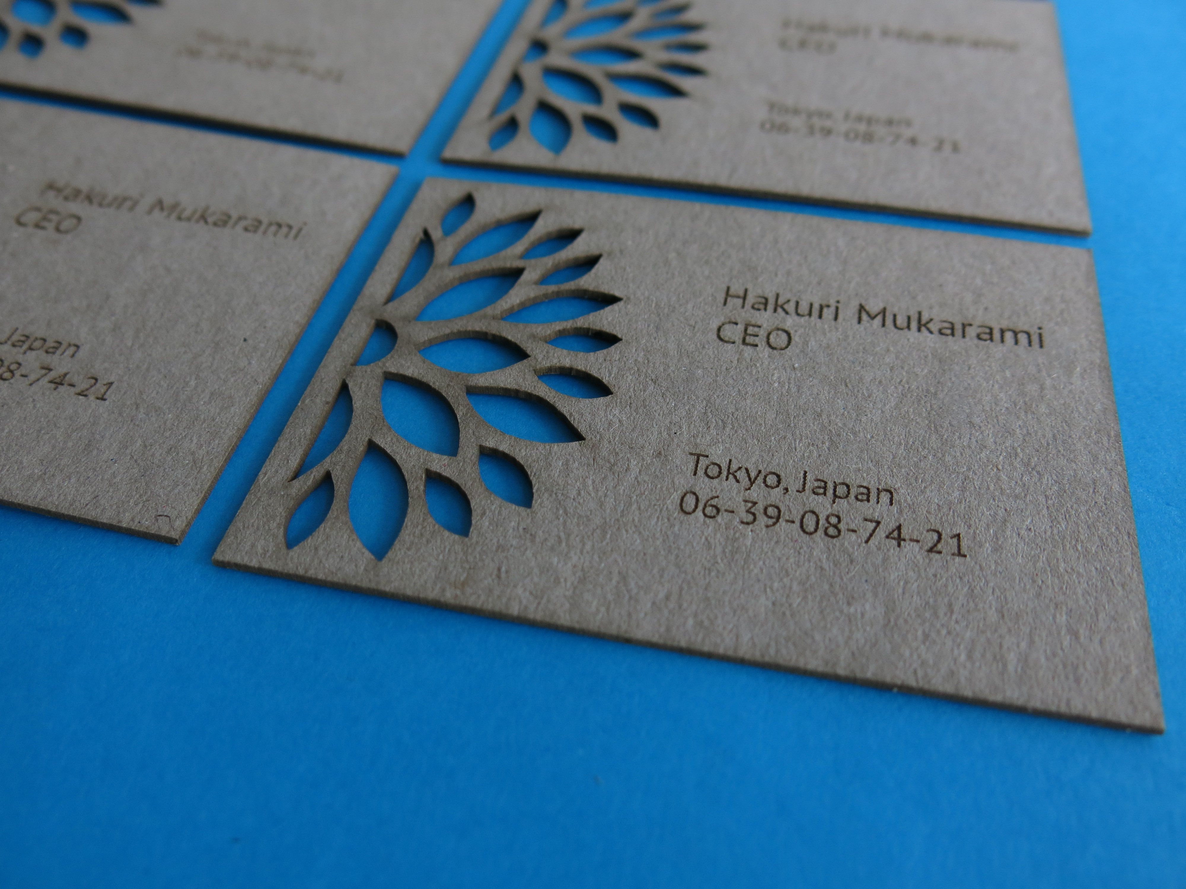 How to Create outstanding Business cards thanks to Laser Cutting