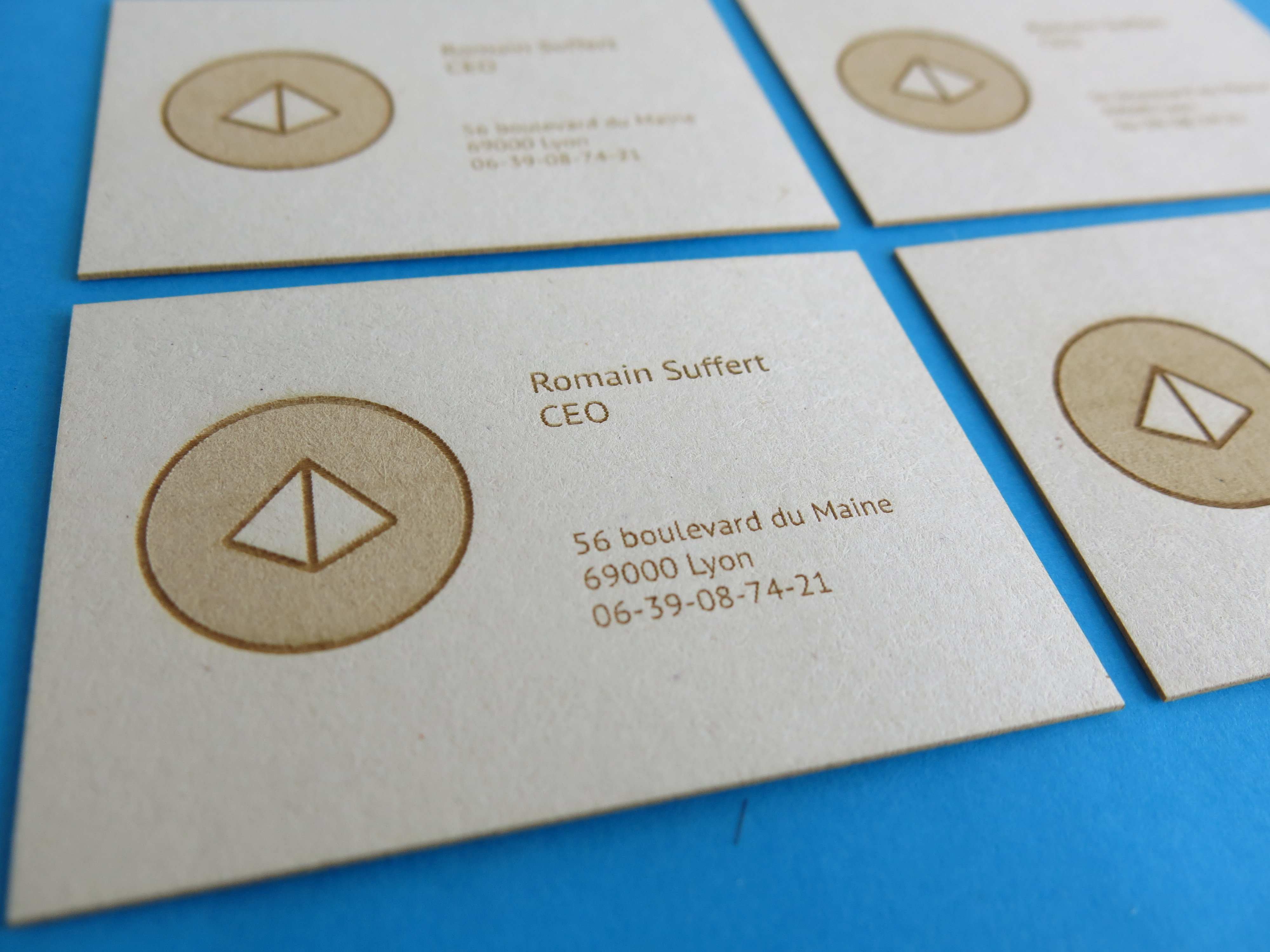 How to Create outstanding Business cards thanks to Laser Cutting | Sculpteo Blog