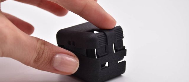 How to connect two parts with 3D printed joints and snap fits