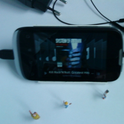 Smartphone stand 2012
