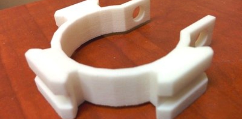 /media/picture/thumb/2015/03/06/BaWw/white-plastic-small_size_833x413..jpg