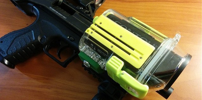 /media/picture/thumb/2015/06/15/VVbL/3330-mounted-to-carbine-conversion-side-view-small_size_833x413..jpg