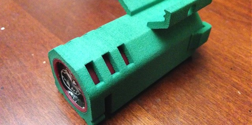 /media/picture/thumb/2015/11/30/uusb/full-length-green-version-with-shotshell-front-quarter-small_size_833x413..jpg