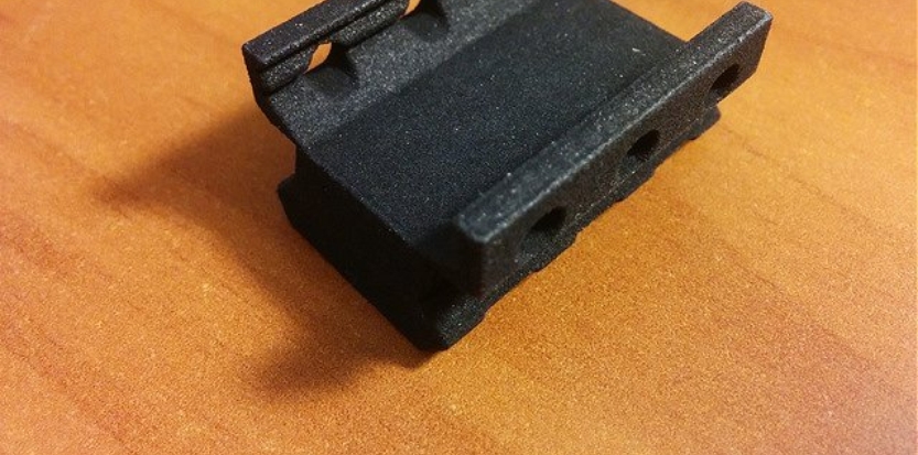 /media/picture/thumb/2015/12/27/HYnR/12mm-3-slot-black-version-mount-small_size_833x413..jpg