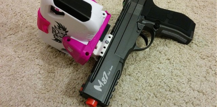 /media/picture/thumb/2016/12/28/IaIv/installed-nerf-rebelle-mission-central-app-rail-mount-front-sma_size_833x413..jpg