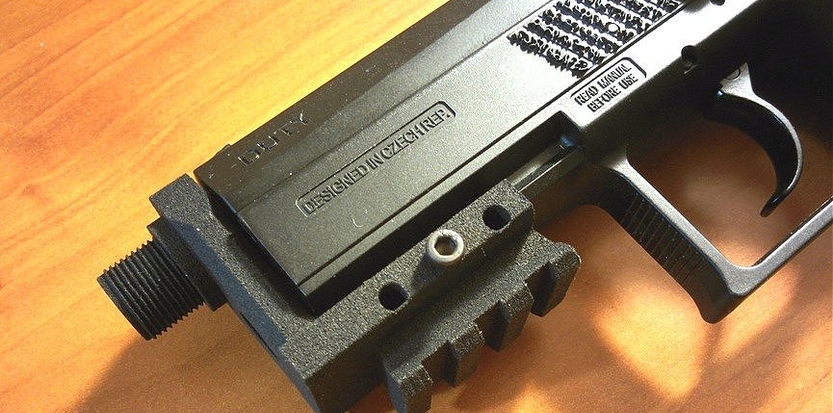 /media/picture/thumb/2017/01/19/VGjm/close-up-of-blackversion-on-gun-small_size_833x413..jpg