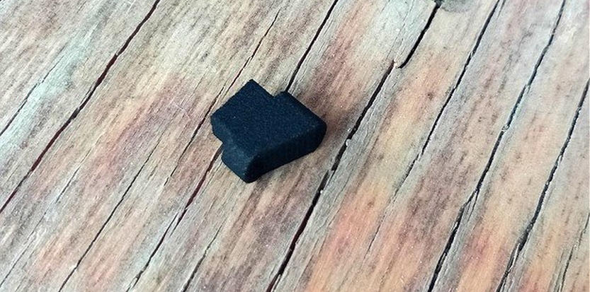 /media/picture/thumb/2017/11/14/PAAT/black-version-side-small_size_833x413..jpg