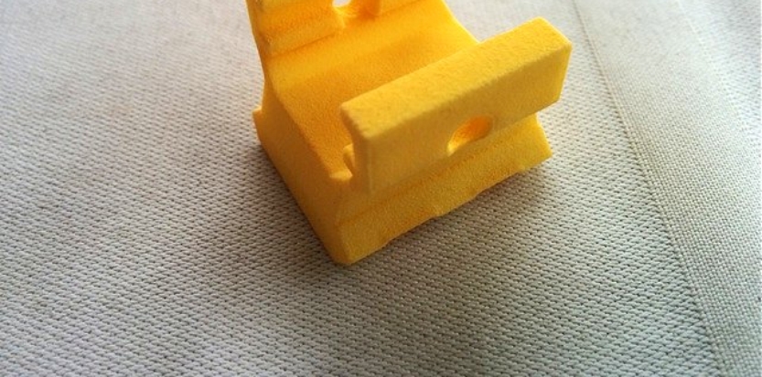 /media/picture/thumb/2018/01/23/Fzoe/yellow-version-bottom-small_size_833x413..jpg