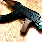 /media/picture/thumb/2018/04/08/EeWx/quarter-view-of-ak-47-with-green-version-small_thumbnail_squared_small..jpg