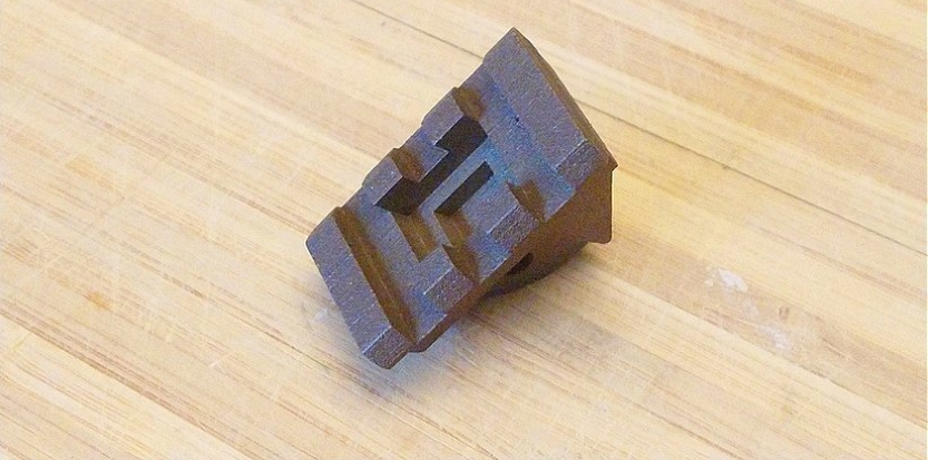 /media/picture/thumb/2018/05/14/Pqqz/matte-bronze-version-bottom-small_size_833x413..jpg