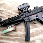 /media/picture/thumb/2018/05/14/ueJB/matte-bronze-version-on-full-mp5-small_thumbnail_squared_small..jpg