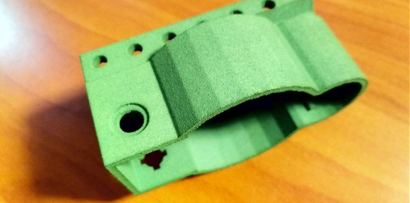 /media/picture/thumb/2018/07/31/ylmK/green-version-right-side-small_size_833x413..jpg
