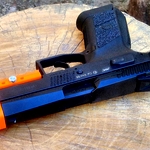 /media/picture/thumb/2019/11/29/sKGs/orange-version-on-p-07-right-top-quarter-small_thumbnail_squared_small..jpg
