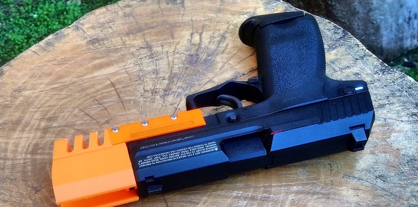 /media/picture/thumb/2020/01/05/QqXx/orange-version-on-usp-compact-top-quarter-right-side-small_size_833x413..jpg