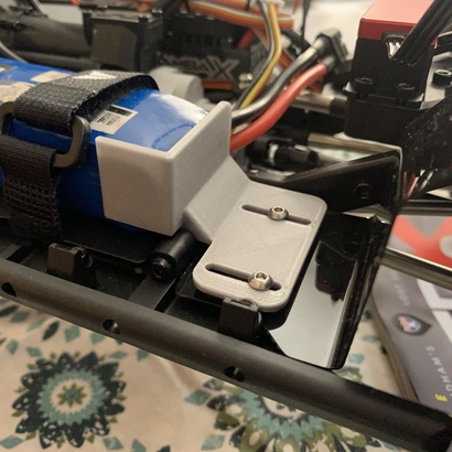 Vanquish VS4-10 Origin Battery Tray End Stop