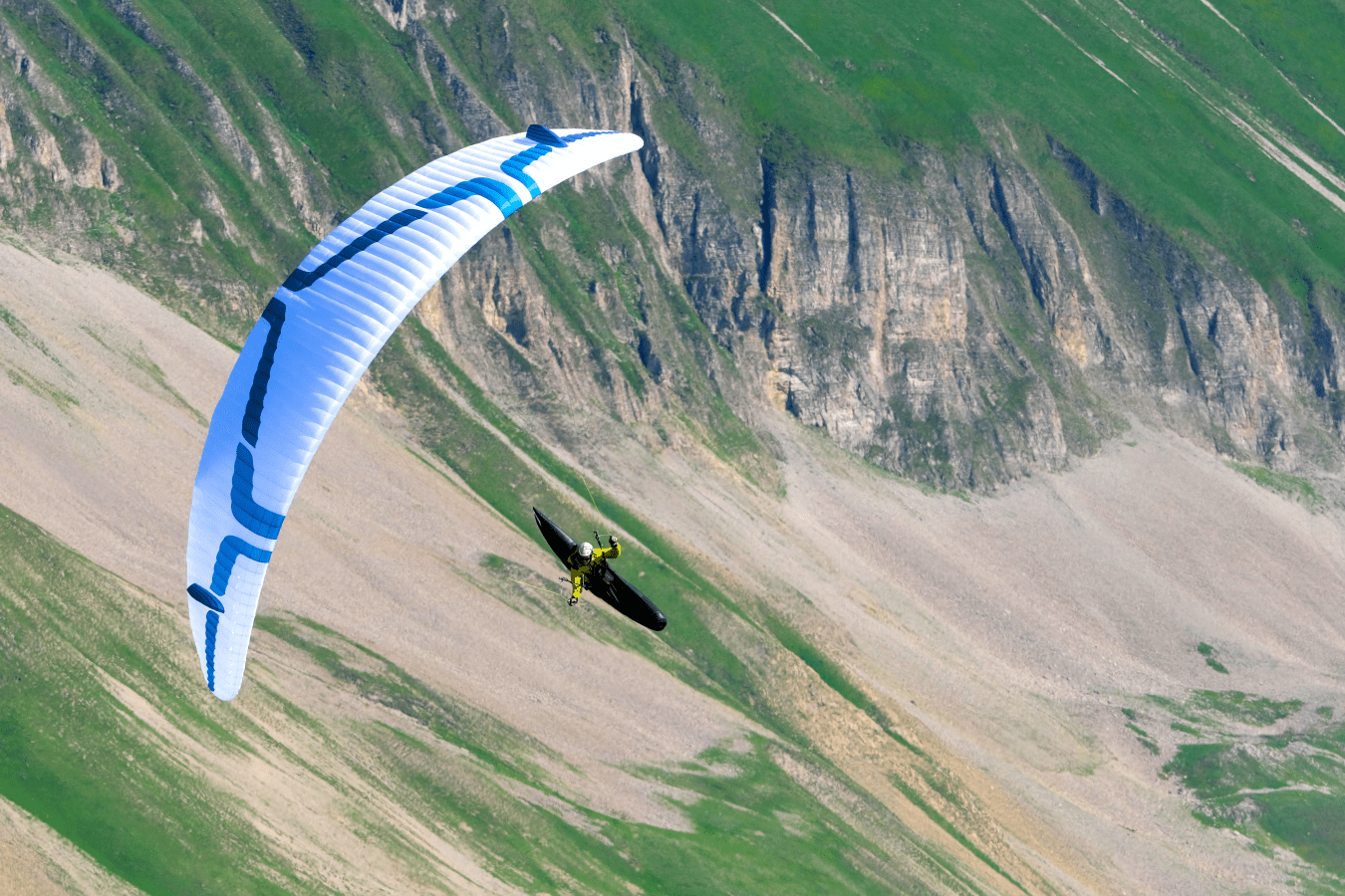 Paragliding Ozone