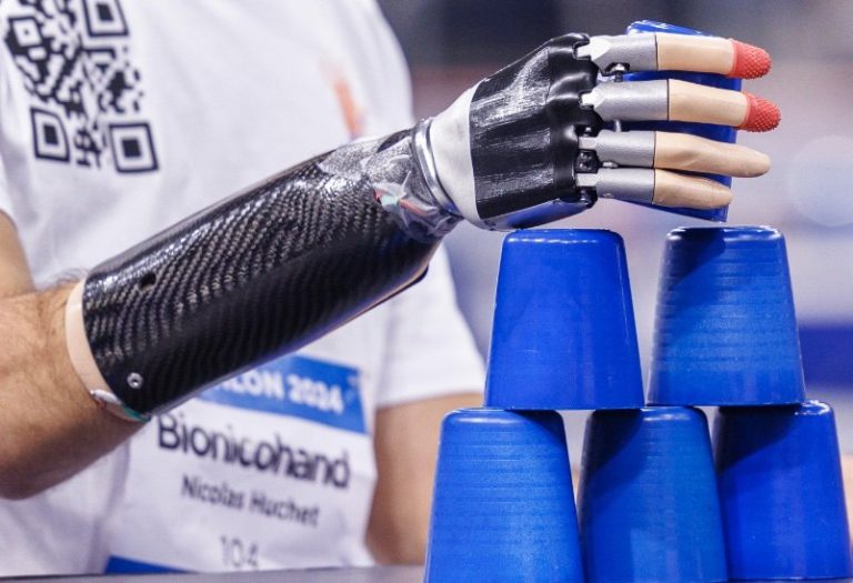 my human kit hand