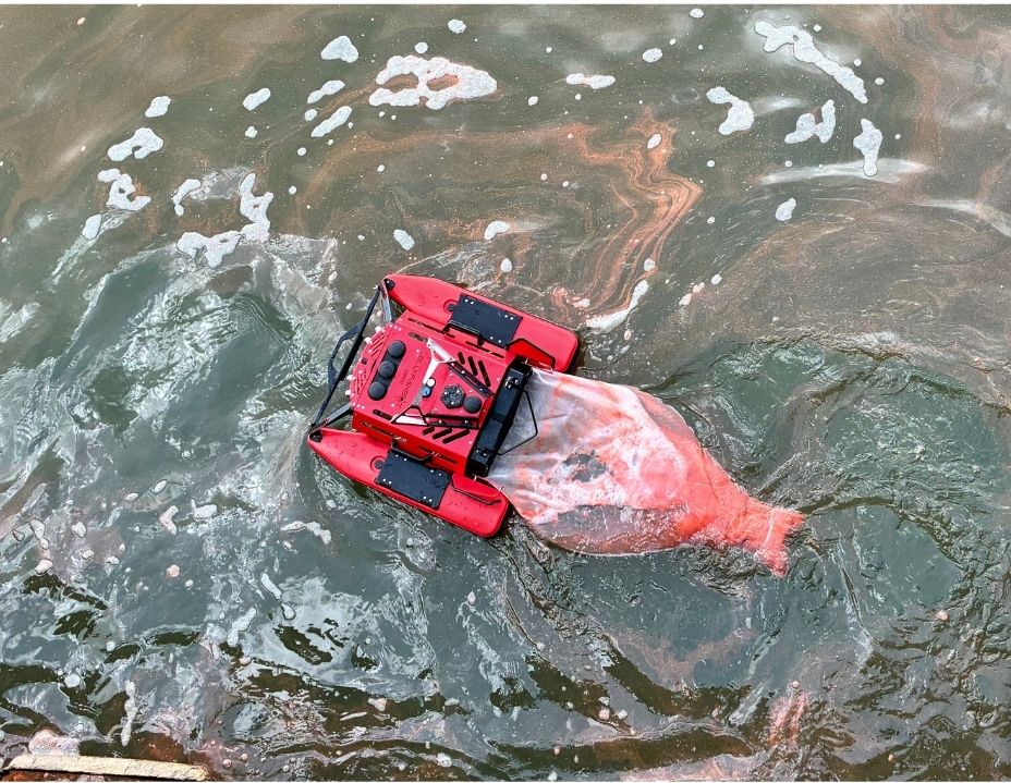 Iadys Oil Skimmer Top view